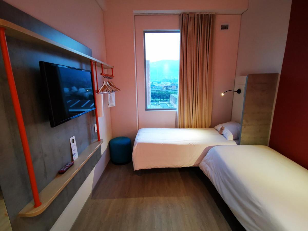 Ibis Budget Itagüí Eksteriør bilde